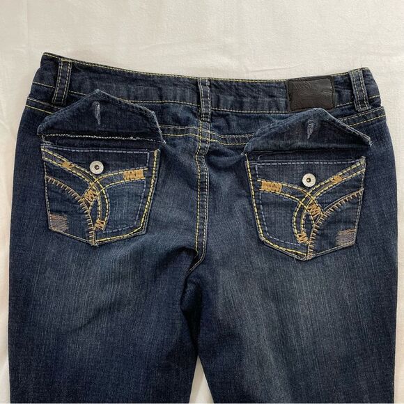PARIS BLUES Size 13 Juniors - Distressed Bootcut Blue Jeans - embroidered pocket - Picture 6 of 16